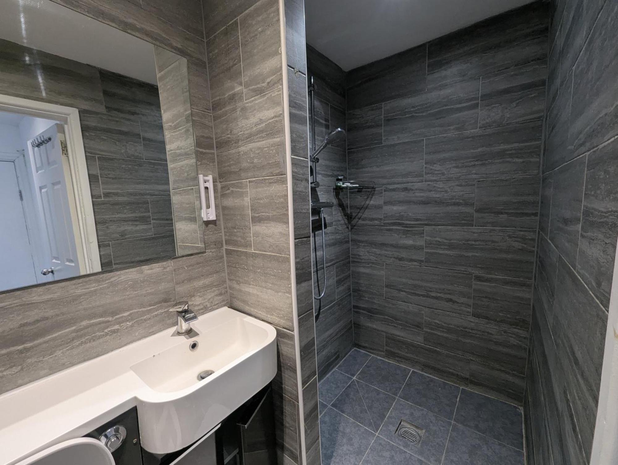 Oyo Firs Lodge London Heathrow Hounslow Exterior foto
