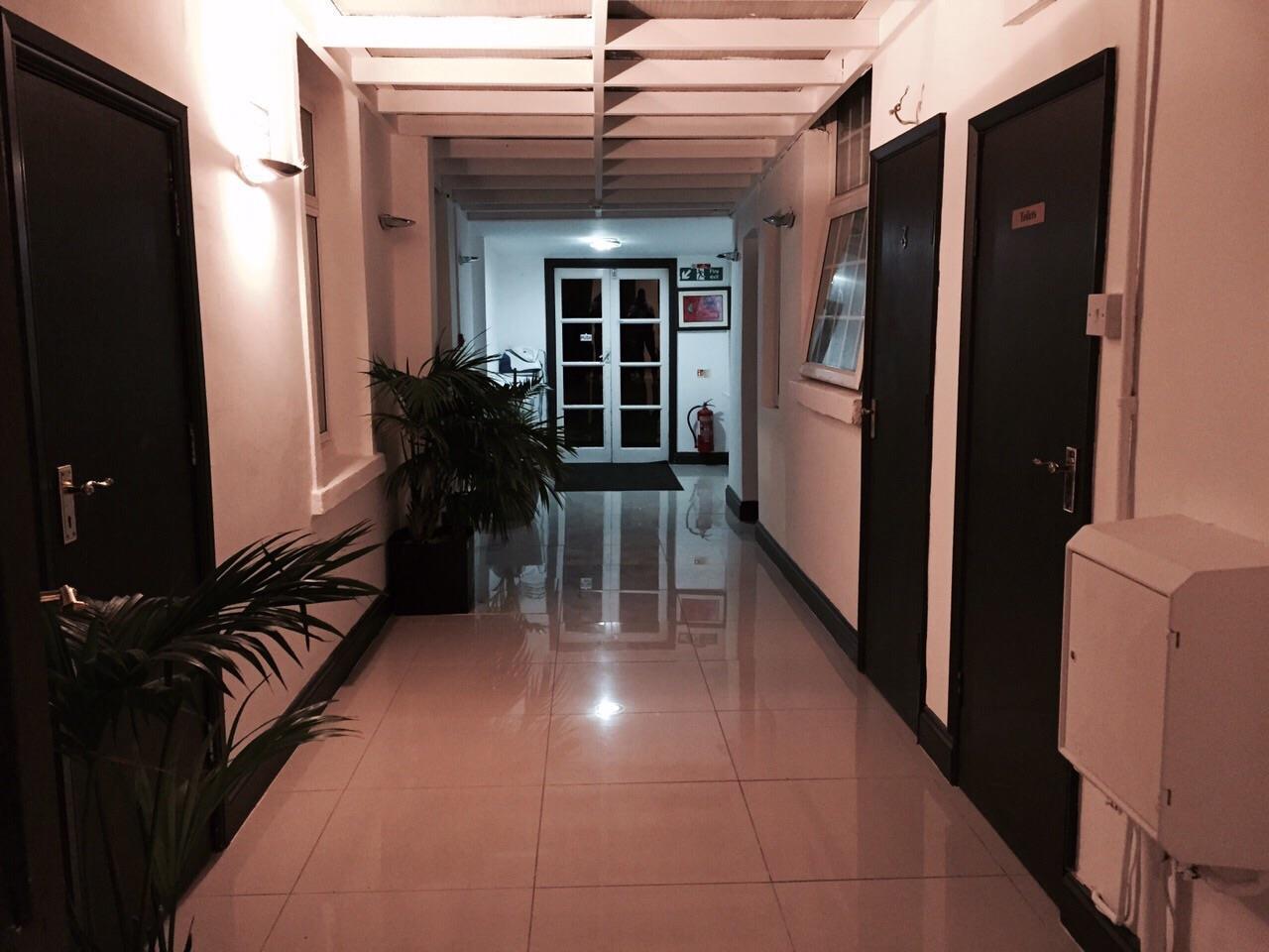 Oyo Firs Lodge London Heathrow Hounslow Exterior foto